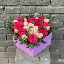 Цветочная композиция из Розы в коробке #REPLACE_PRED# Белый Городок