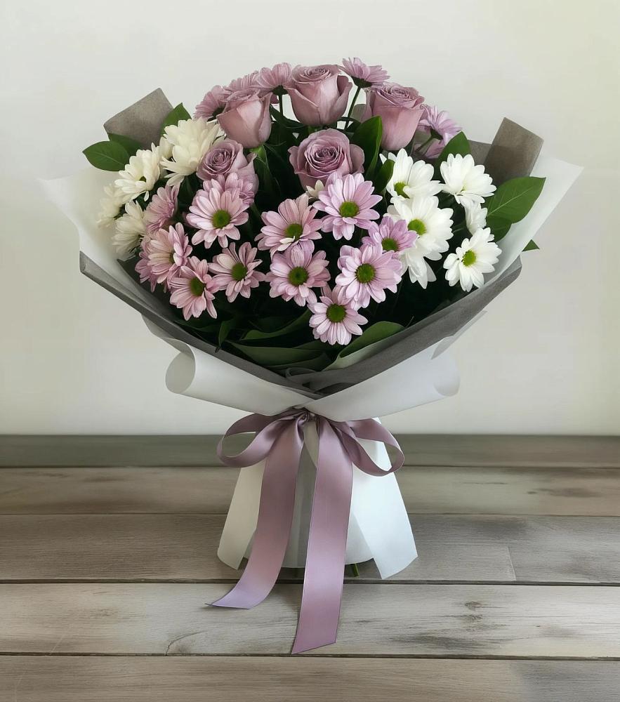 Букет цветов из: Хризантемы и Розы в Белый Городок
