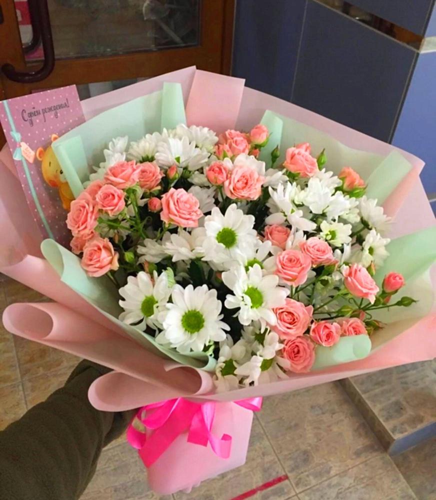 Букет цветов из: Розы и Хризантемы в Белый Городок